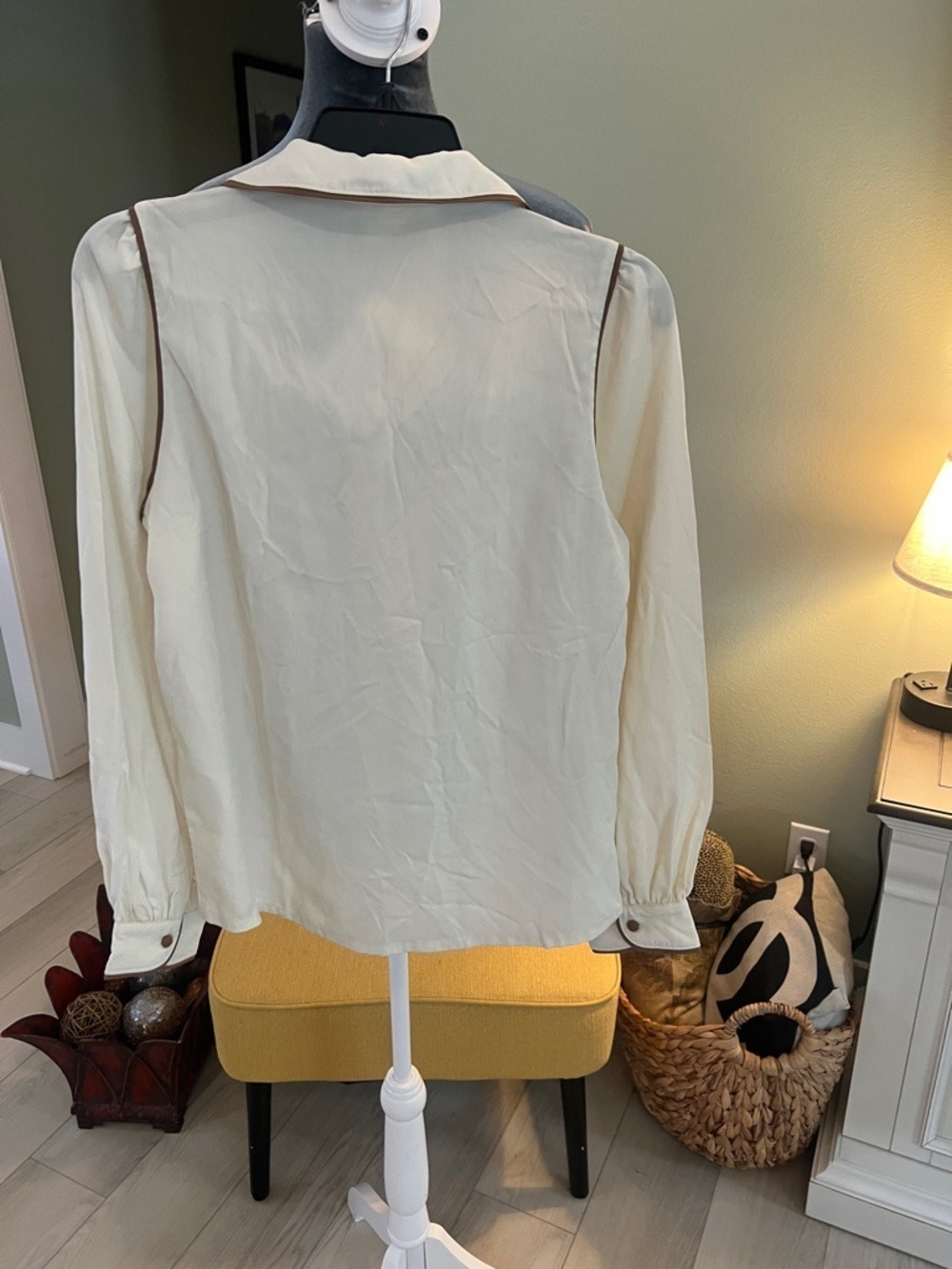 Cream Long-Sleeve Peter Pan Collar Blouse with Brown Trim - Picture 5 of 11
